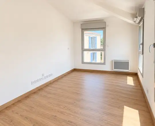Appartement neuf FORUM DES CARMES Istres - vue 4