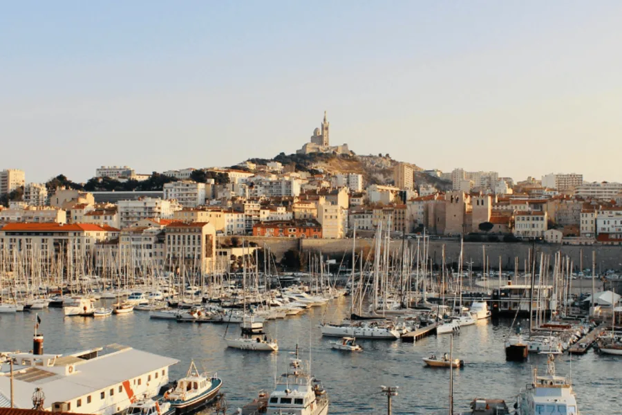 Vue sur le port de Marseille