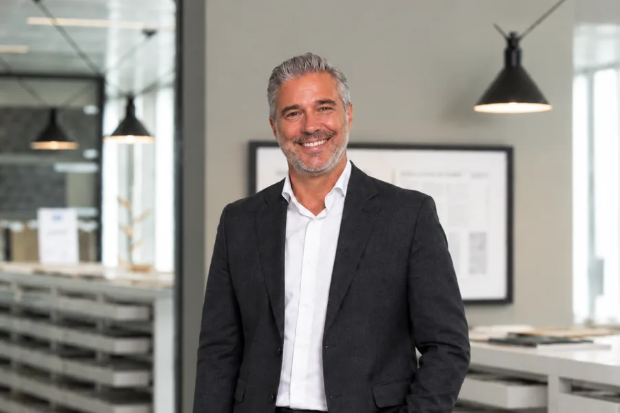 Pierre, expert en Immobilier neuf Kaufman & Broad - Série Les Clés du Neuf sur M6+